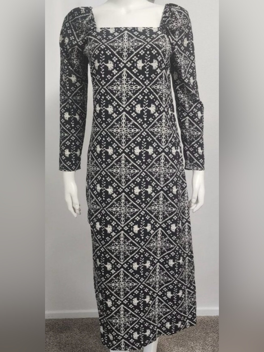 Hyacinth House - Black & White Geometric Midi Dress with Square Neck